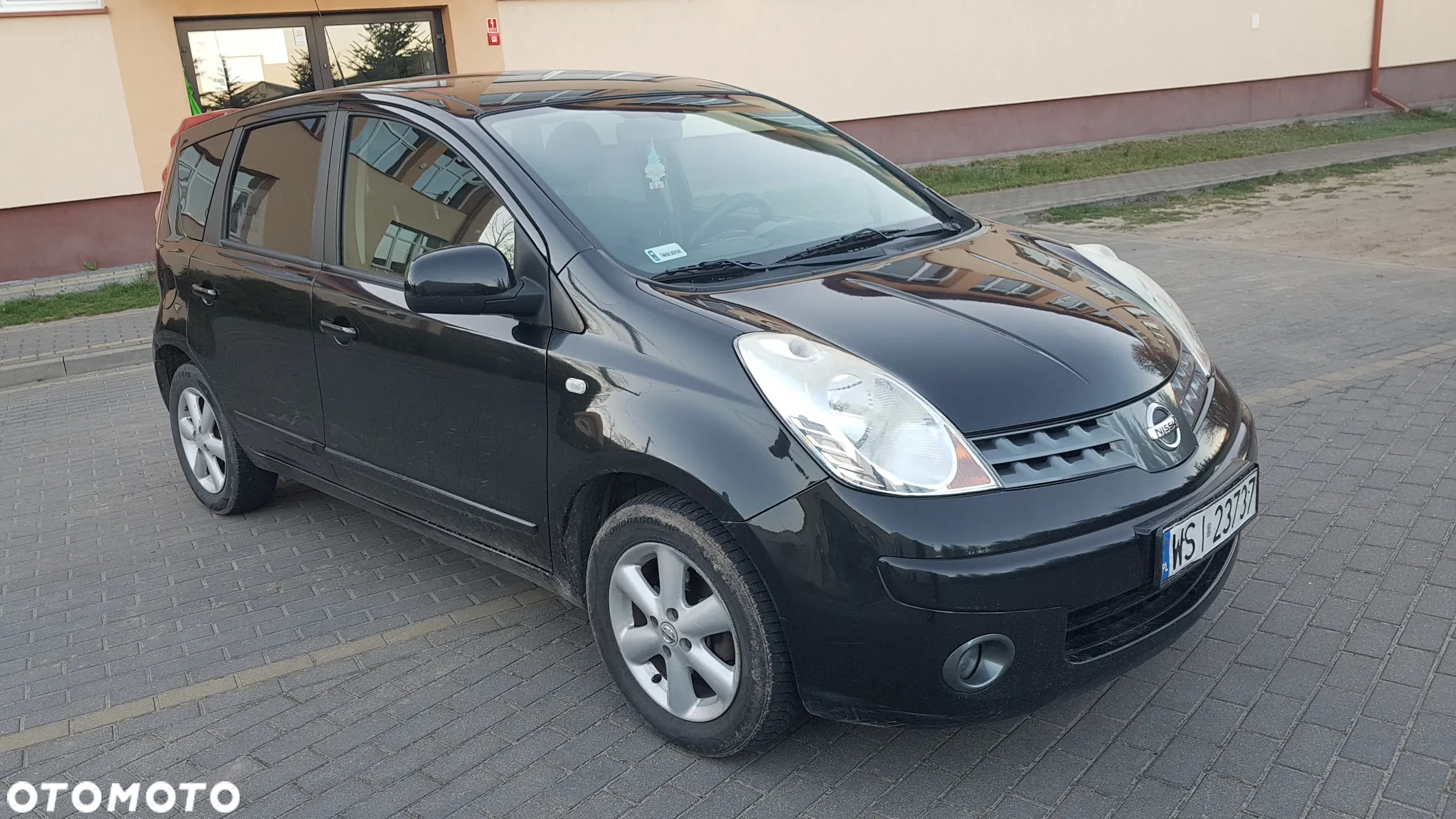 Nissan Note - 10