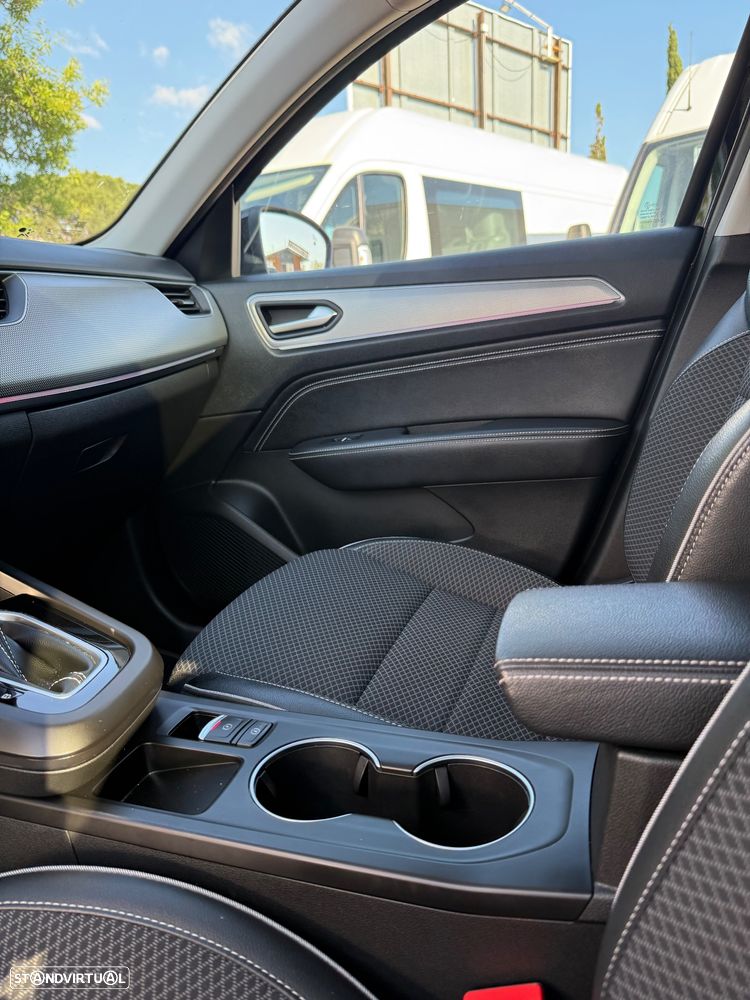 Renault Arkana 1.6 E-Tech Intens - 19