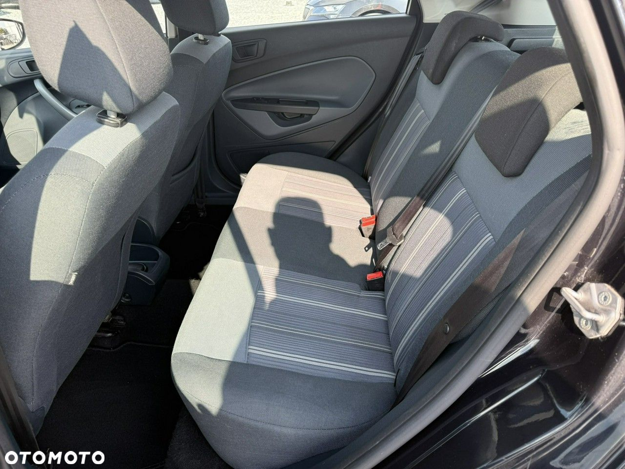 Ford Fiesta 1.25 Ambiente - 22