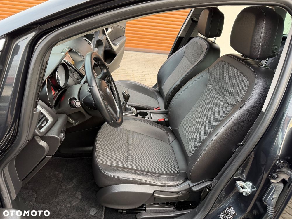 Opel Astra 1.6 CDTI Cosmo - 18