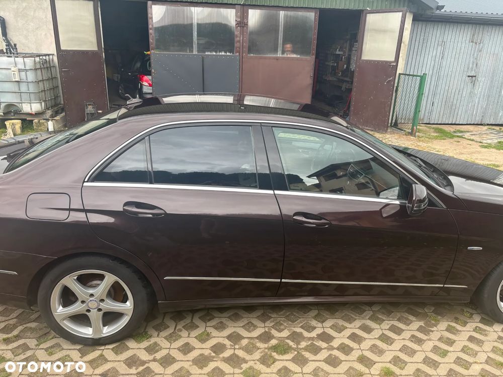 Mercedes-Benz Klasa E - 12