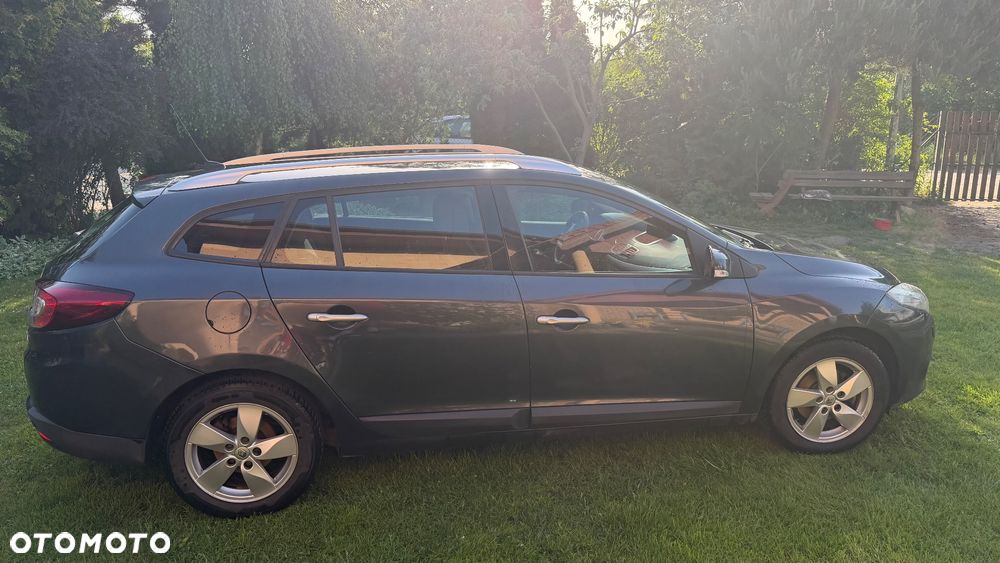 Renault Megane - 11