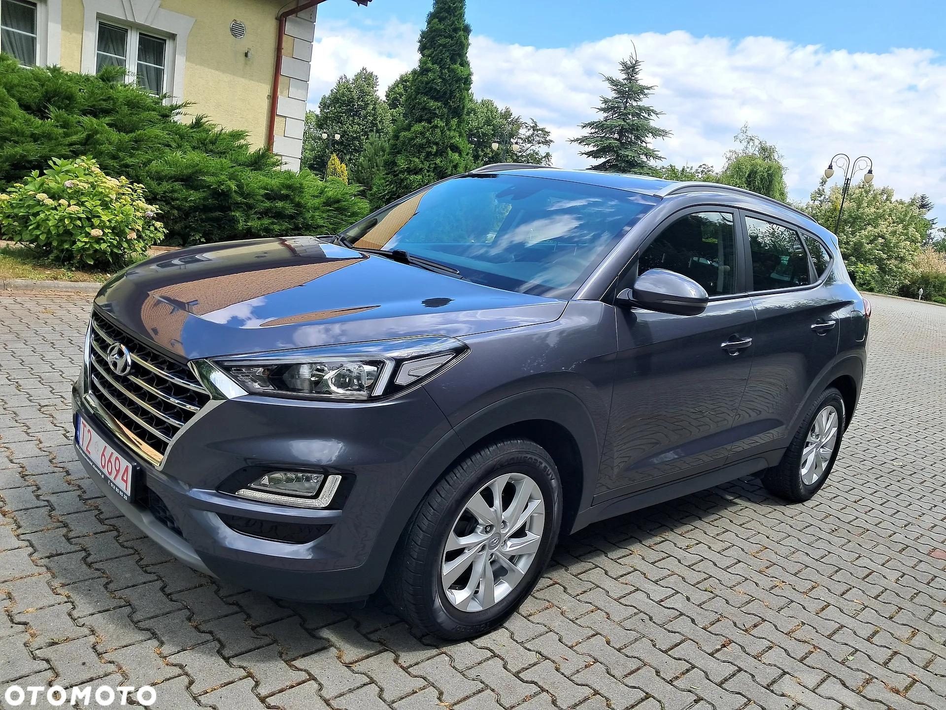 Hyundai Tucson - 2