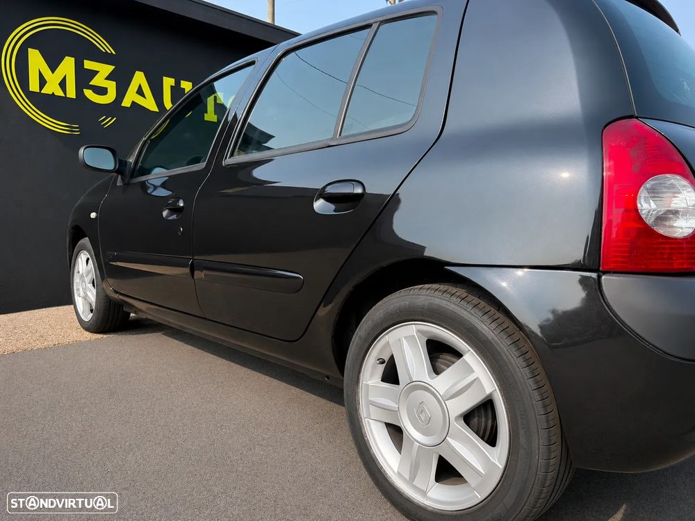 Renault Clio 1.2 16V Confort Privilège - 6