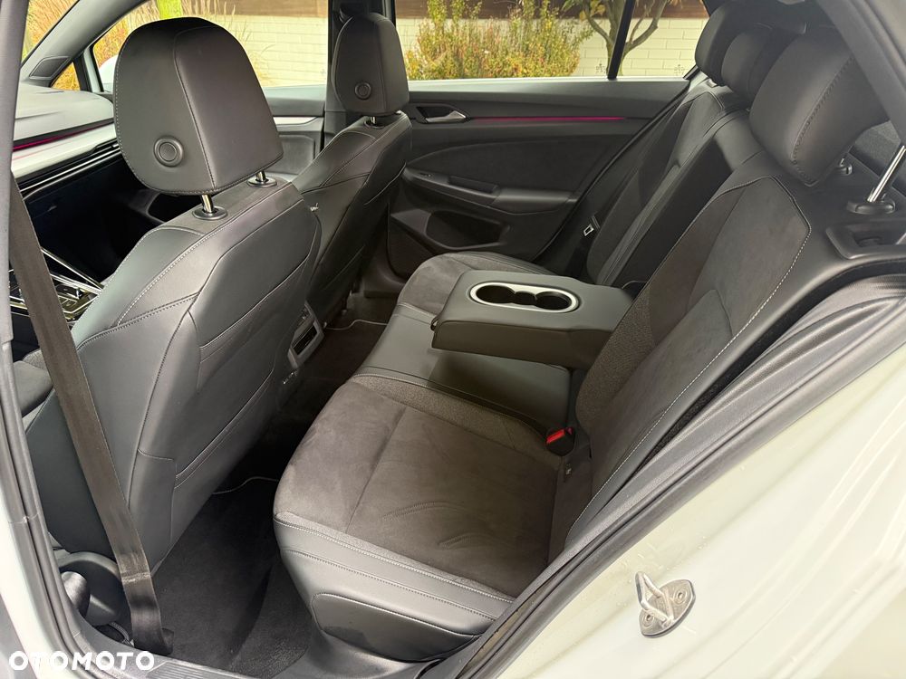 Volkswagen Golf 1.5 eTSI mHEV Edition 50 DSG - 19