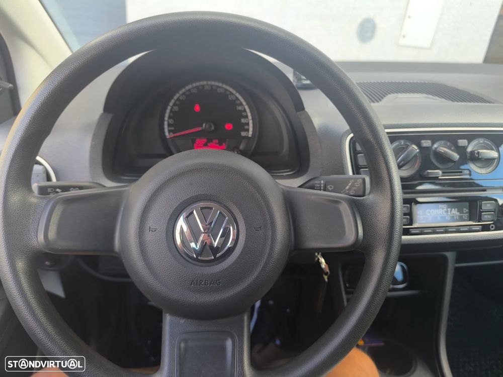 VW Up! 1.0 Take - 7