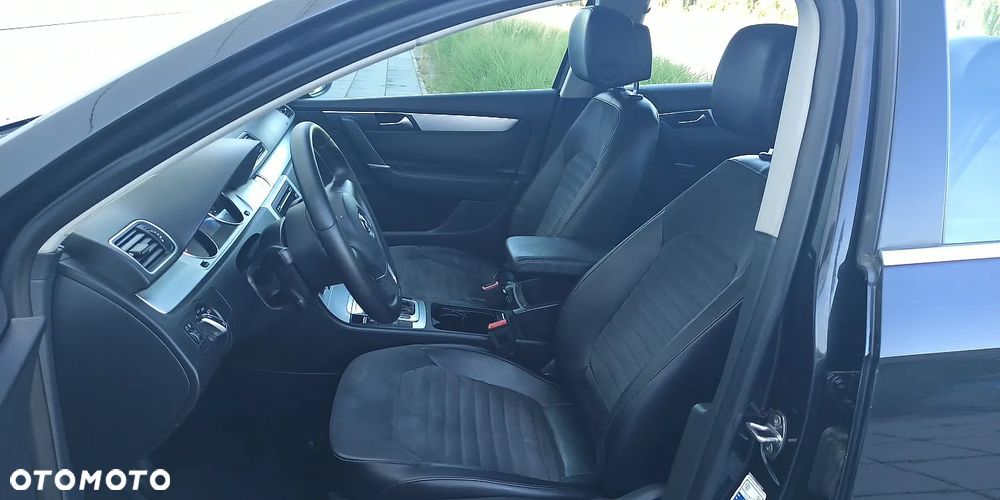 Volkswagen Passat 2.0 TDI DPF Highline DSG - 18