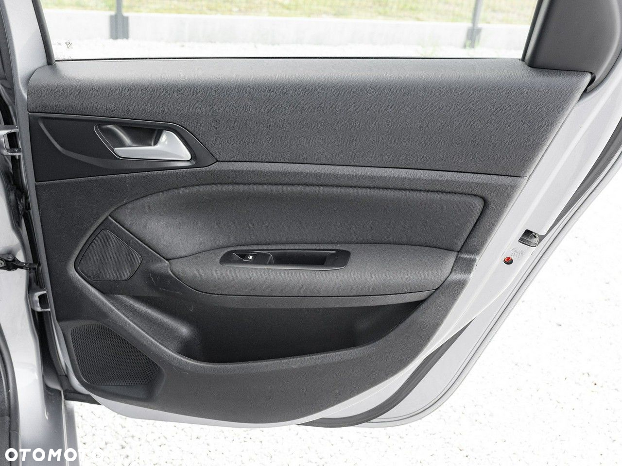 Peugeot 308 1.5 BlueHDi Active Pack S&S - 28