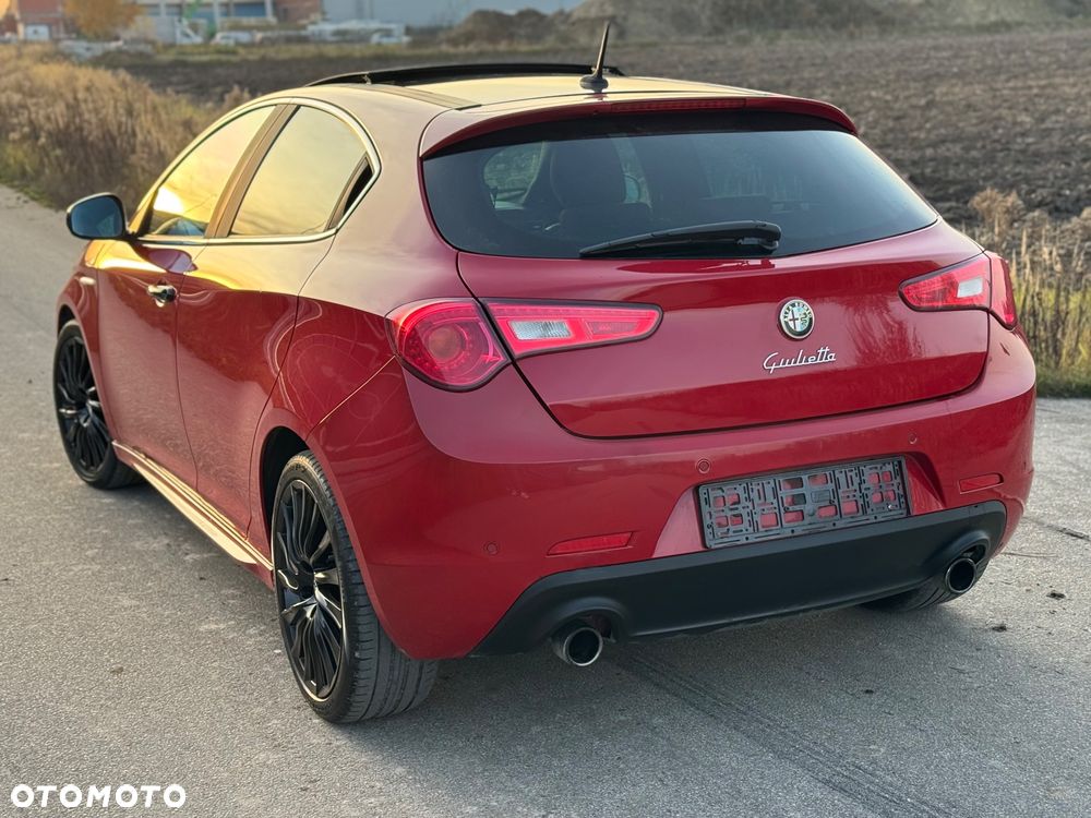 Alfa Romeo Giulietta 1750 TBi QV TCT - 4