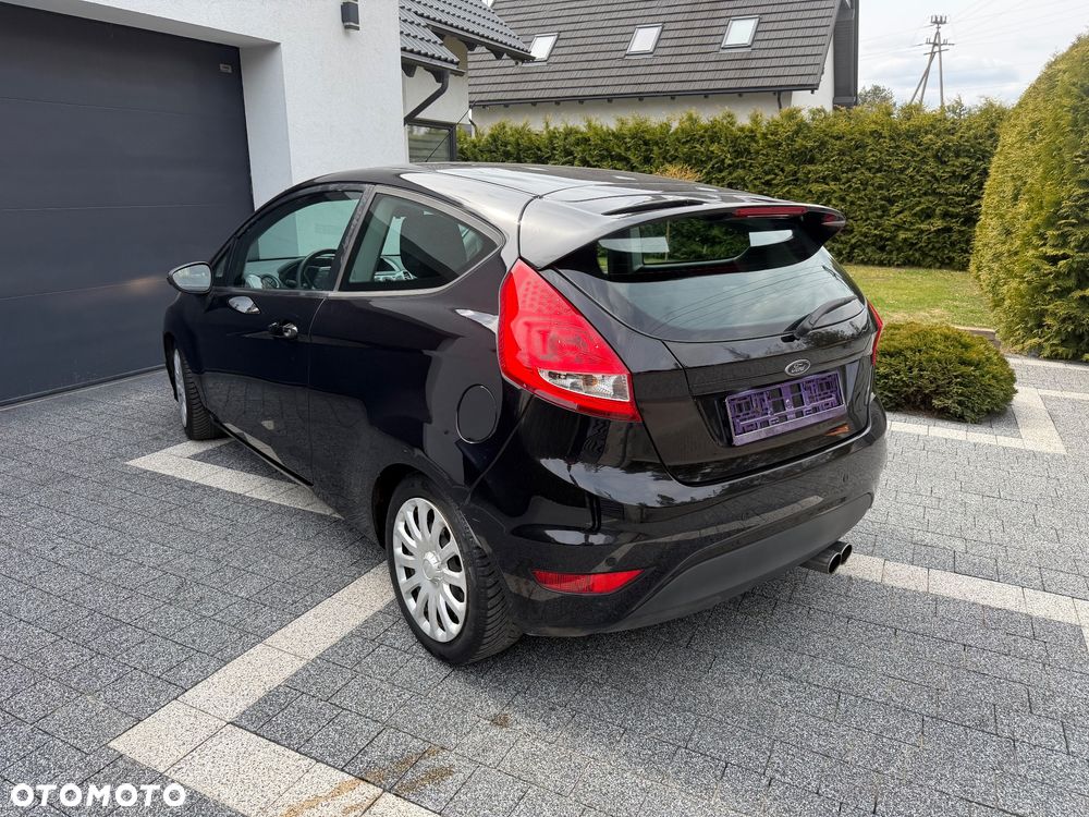 Ford Fiesta 1.25 Trend - 10