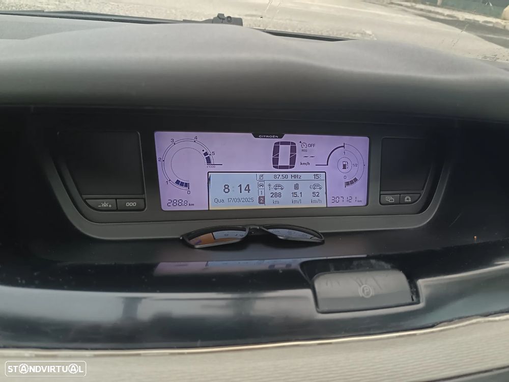 Citroën C4 Grand Picasso 1.6 HDi Exclusive RFM - 17