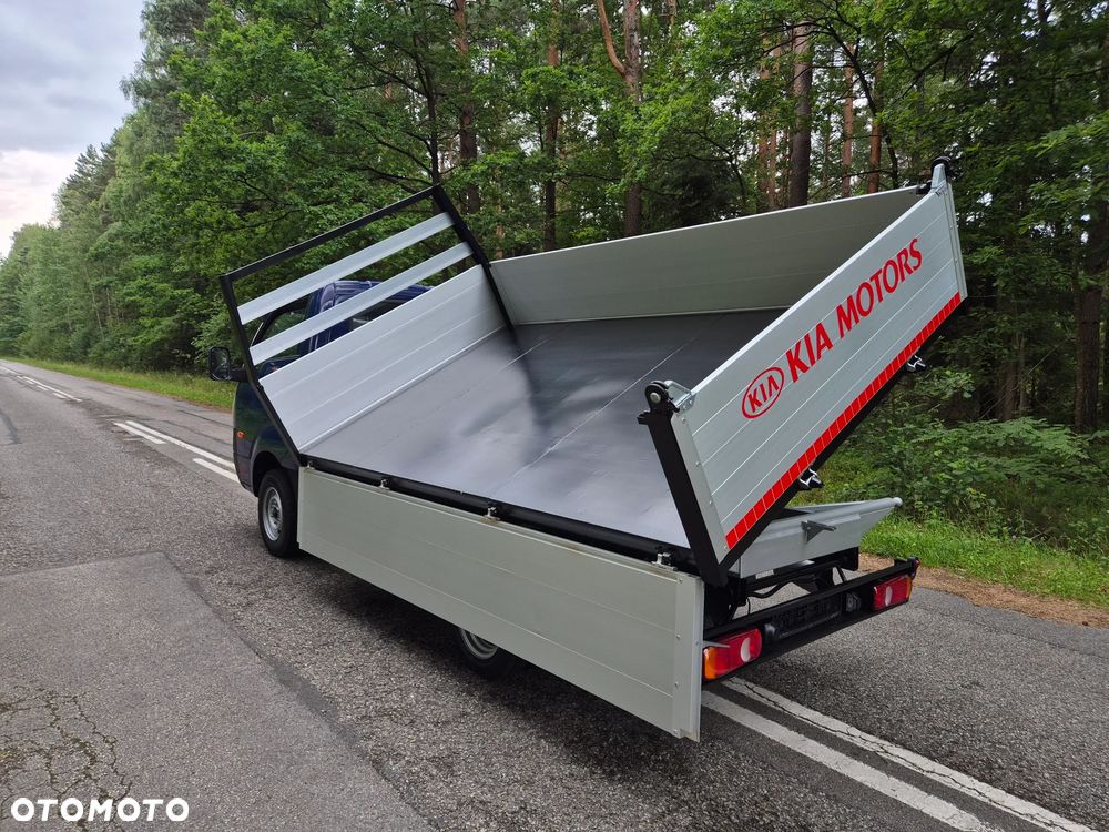 Kia K2500 - 33