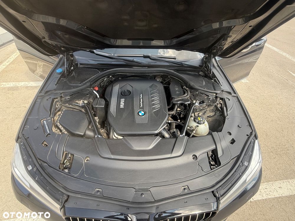 BMW Seria 7 730d xDrive - 25