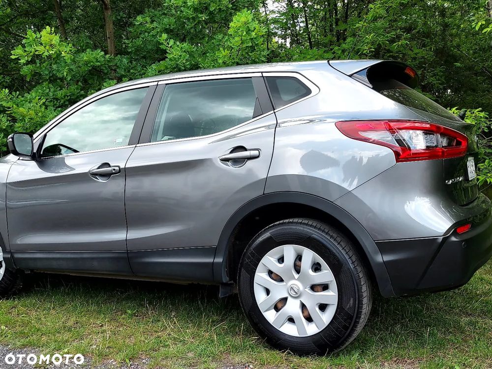 Nissan Qashqai 1.2 DIG-T Visia EU6 - 8