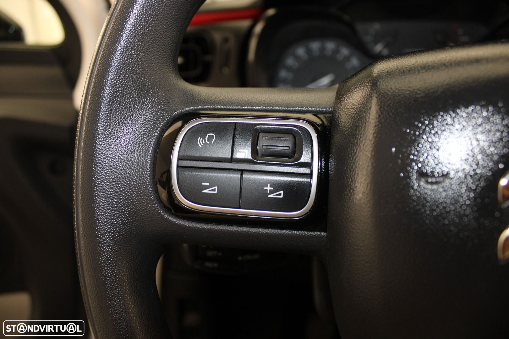 Citroën C3 1.2 PureTech C-Series - 12