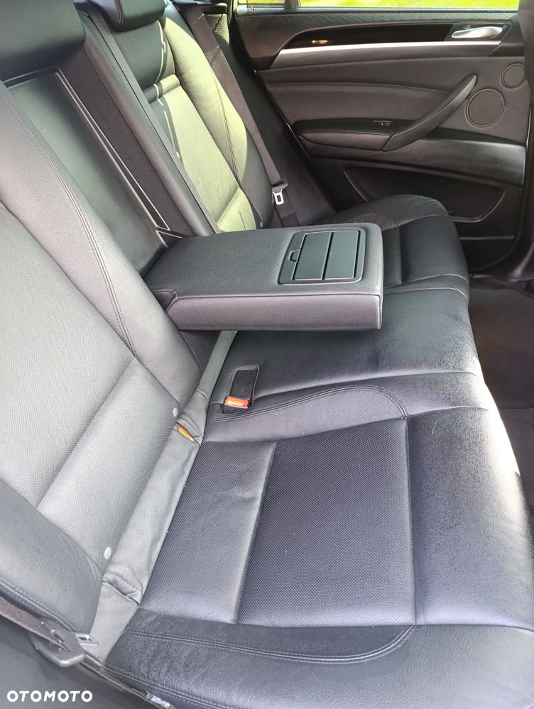 BMW X6 - 22