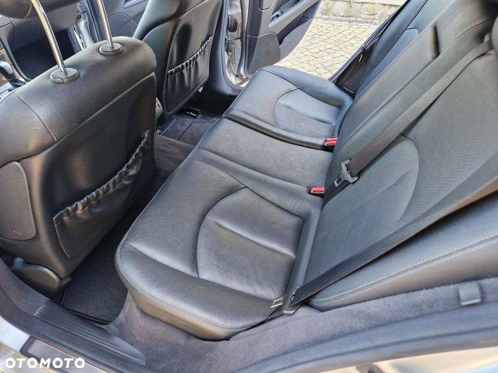Mercedes-Benz Klasa E 220 CDI Automatik Avantgarde - 11