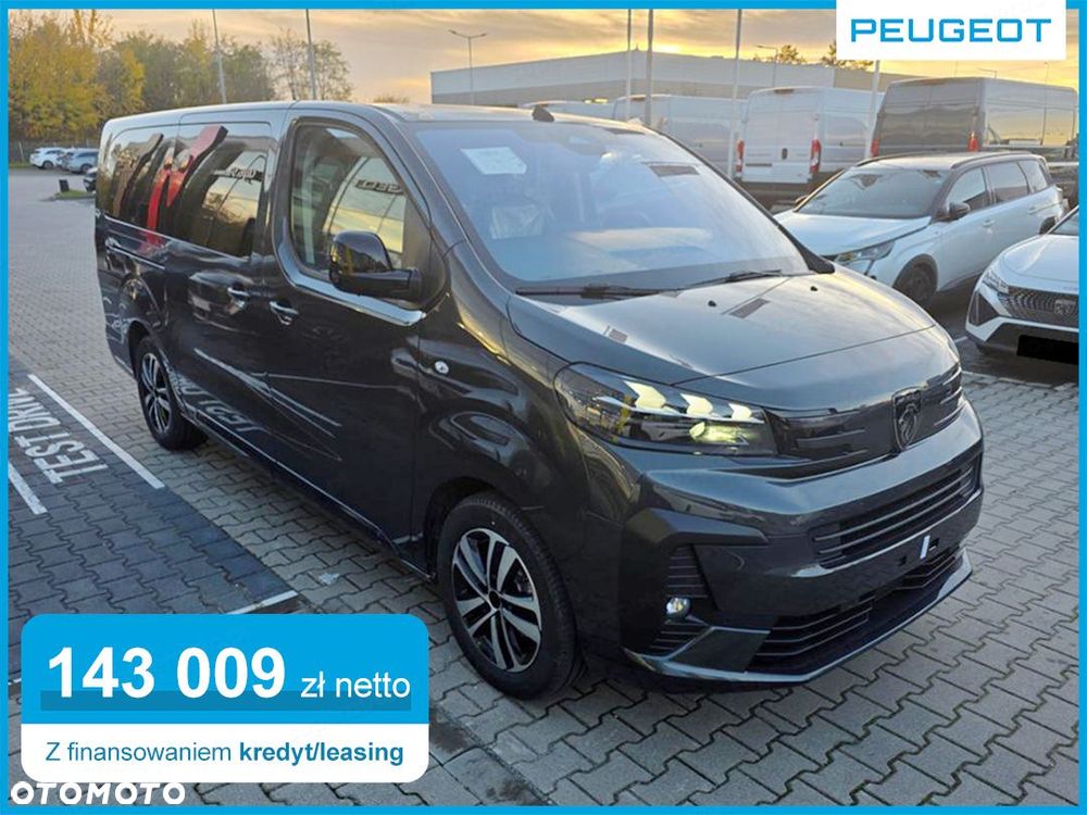 Peugeot Traveller - 1