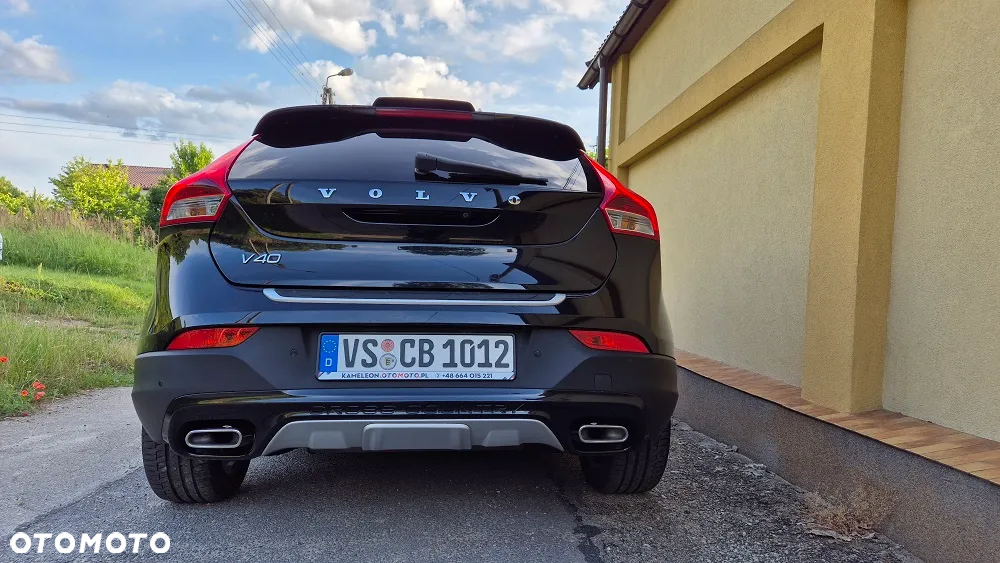 Volvo V40 Cross Country D4 Summum - 2
