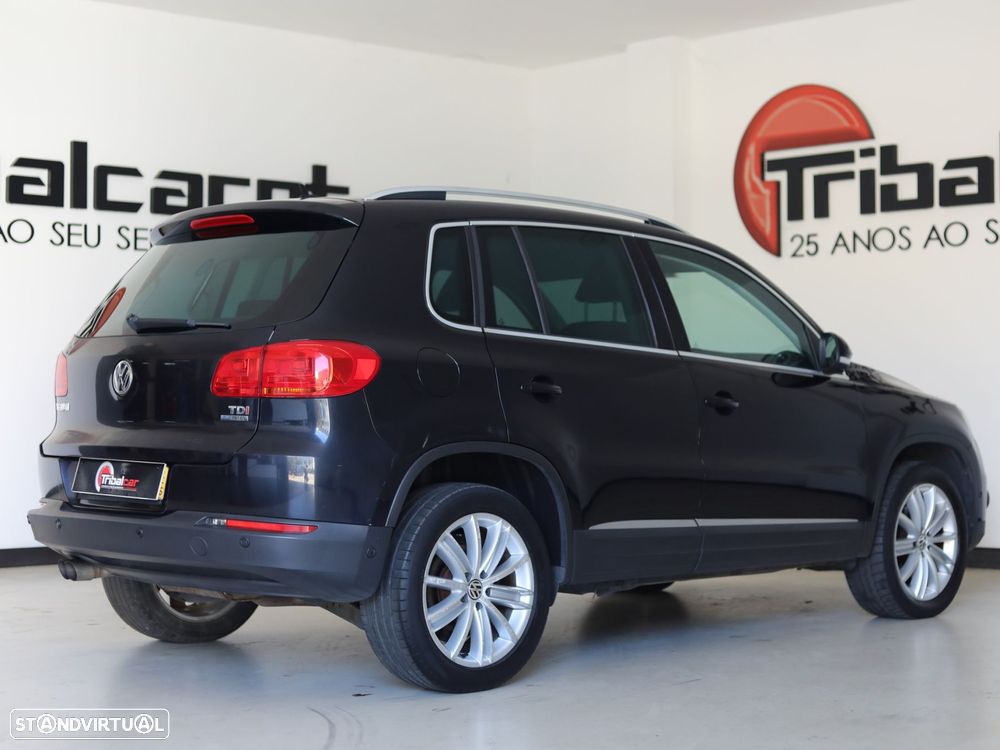 VW Tiguan 2.0 TDi Sport BlueMotion - 4