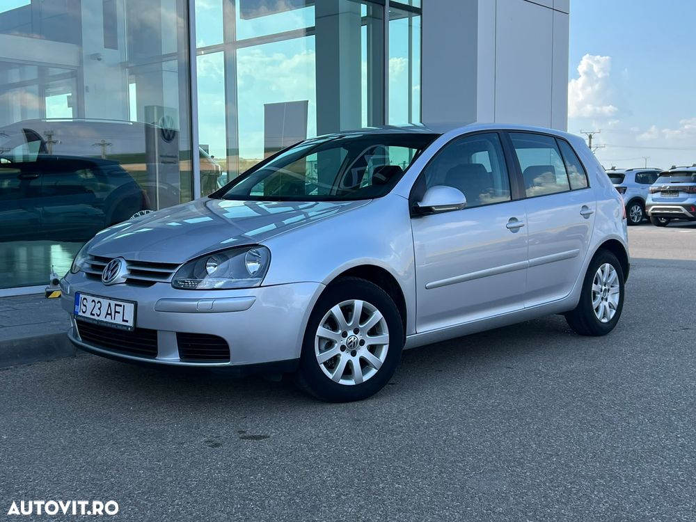 Volkswagen Golf 1.9 TDI Comfortline DSG - 8