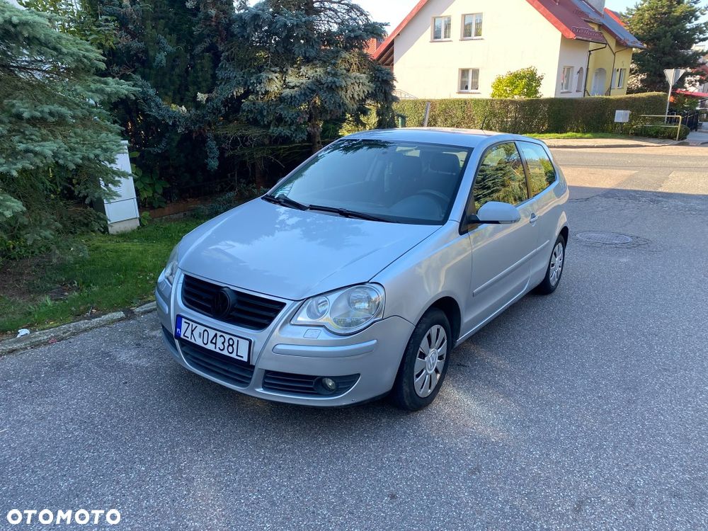 Volkswagen Polo - 1