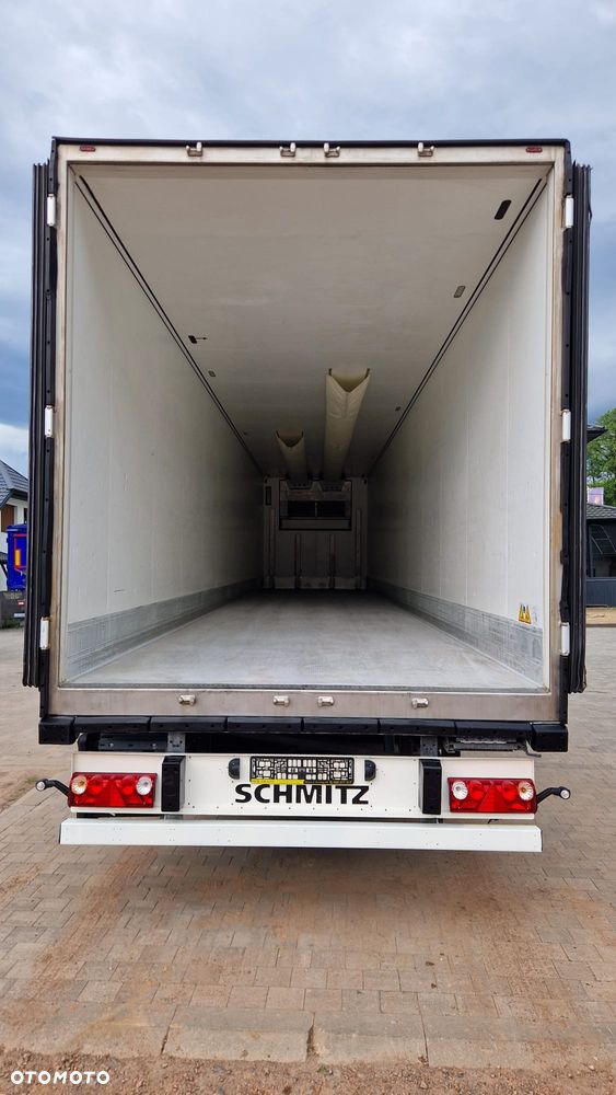Schmitz Cargobull * CHŁODNIA * 4 RYGLE * OŚ POD * ZADBANA * - 18