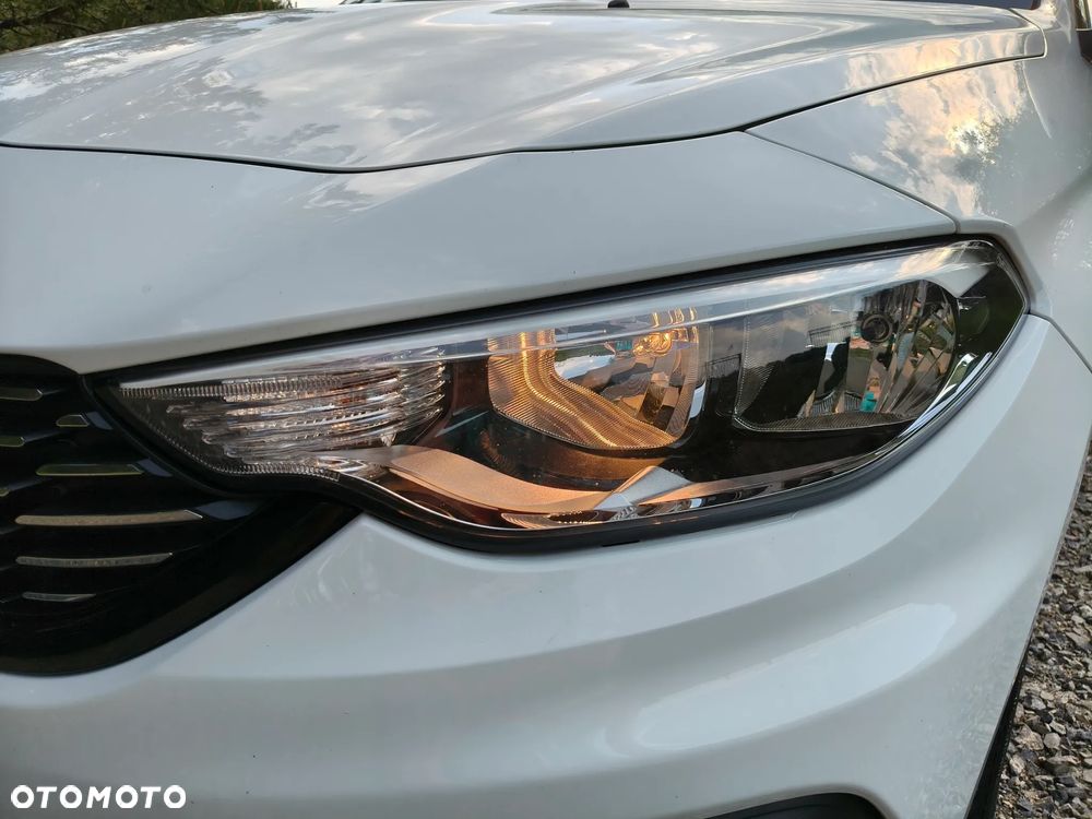 Fiat Tipo 1.4 16V More - 10
