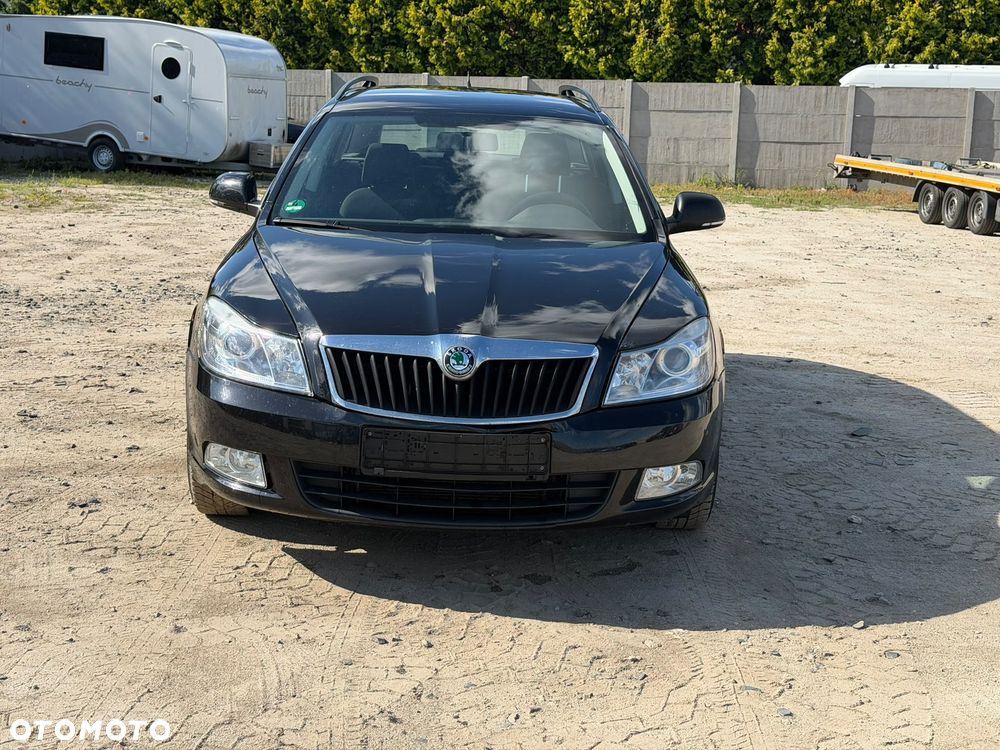 Skoda Octavia 1.6 Combi - 3