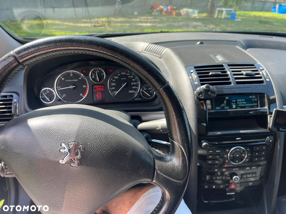 Peugeot 407 HDi 135 Business Line - 17