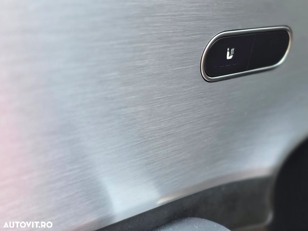 Mercedes-Benz CLA 250 ver-e-8g--dct-edition-amg-line - 17