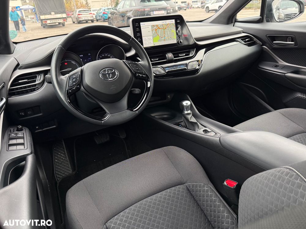 Toyota C-HR - 9