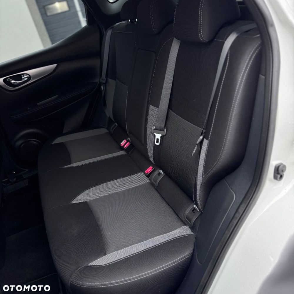 Nissan Qashqai - 23