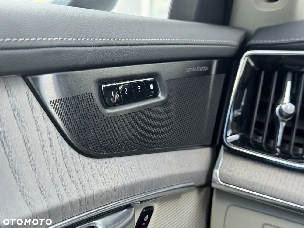 Volvo XC 90 B5 B AWD Plus Bright 7os - 23