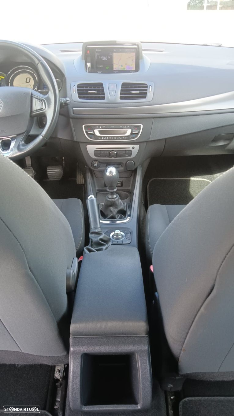 Renault Megane Sport Tourer 1.5 dCi Dynamique SS - 6