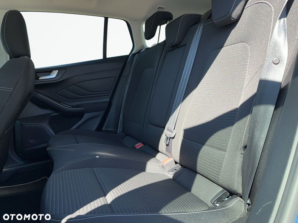 Ford Focus - 14