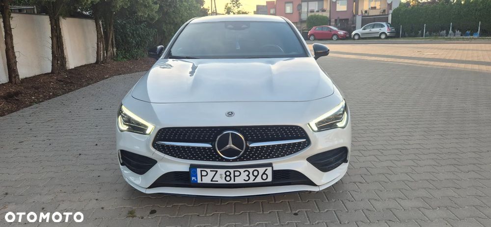 Mercedes-Benz CLA 250 e 8G-DCT AMG Line - 8