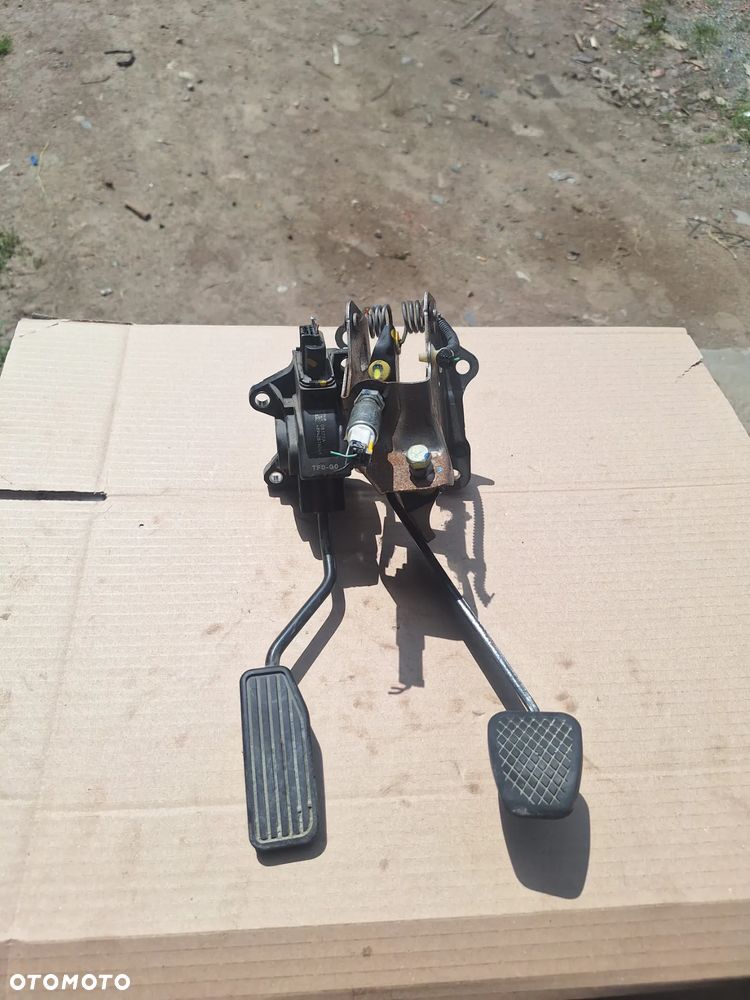 Pedał  Sprzęgła Honda Jazz III