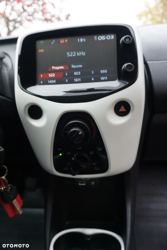 Citroën C1 1.2 Pure Tech Airscape Feel Edition - 26
