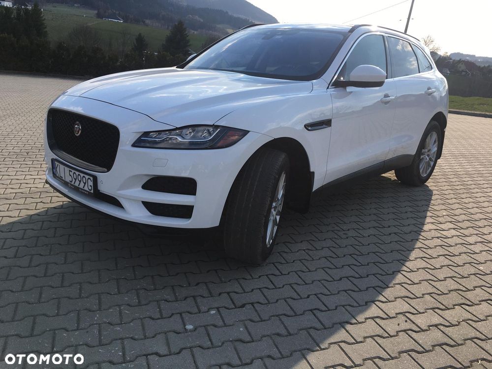 Jaguar F-Pace 25t AWD Prestige - 2