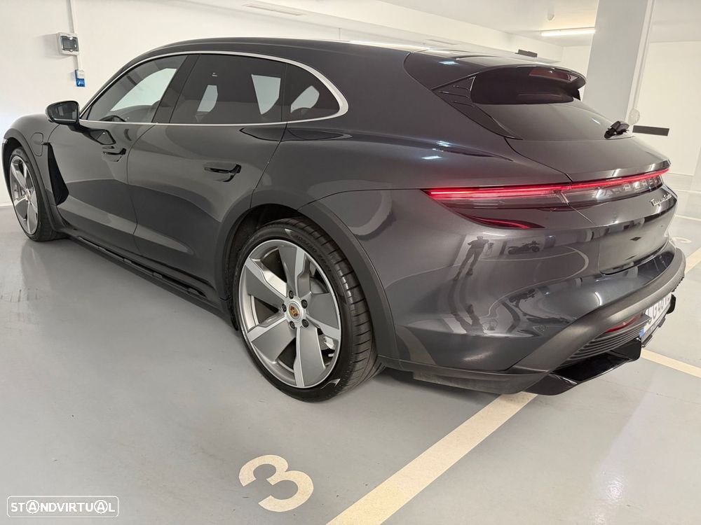 Porsche Taycan Cross Turismo Turbo - 50