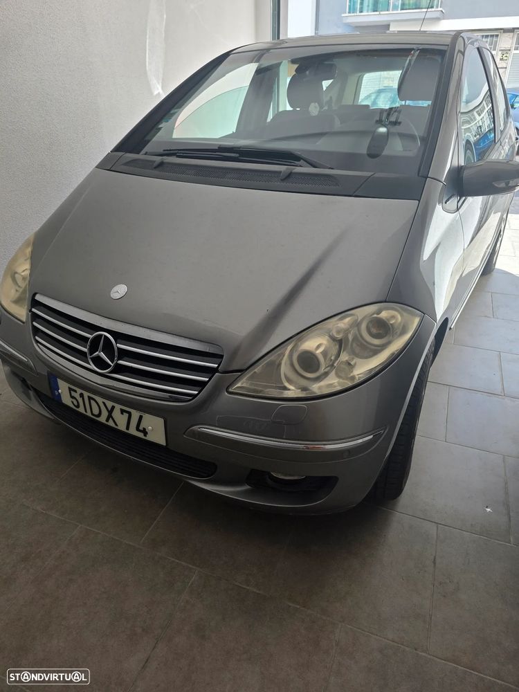 Mercedes-Benz A 200 - 1