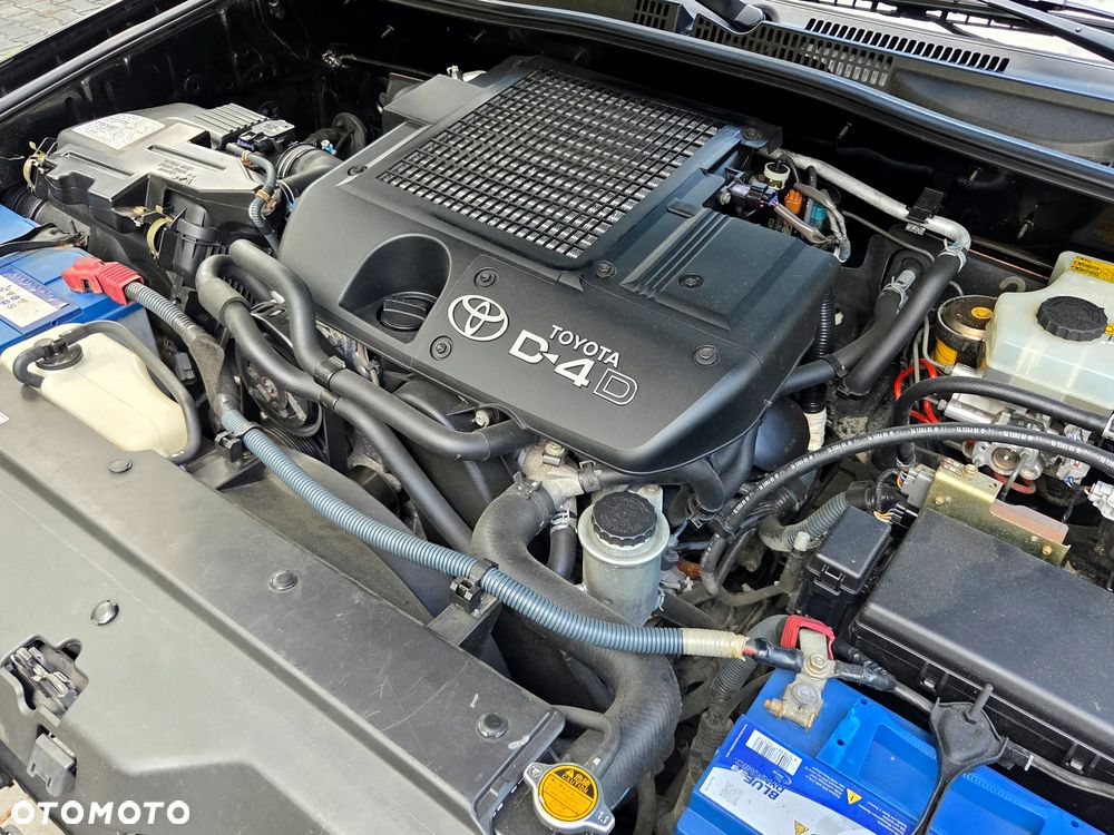 Toyota Land Cruiser - 27