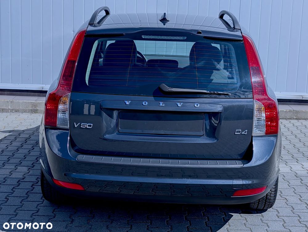 Volvo V50 - 14