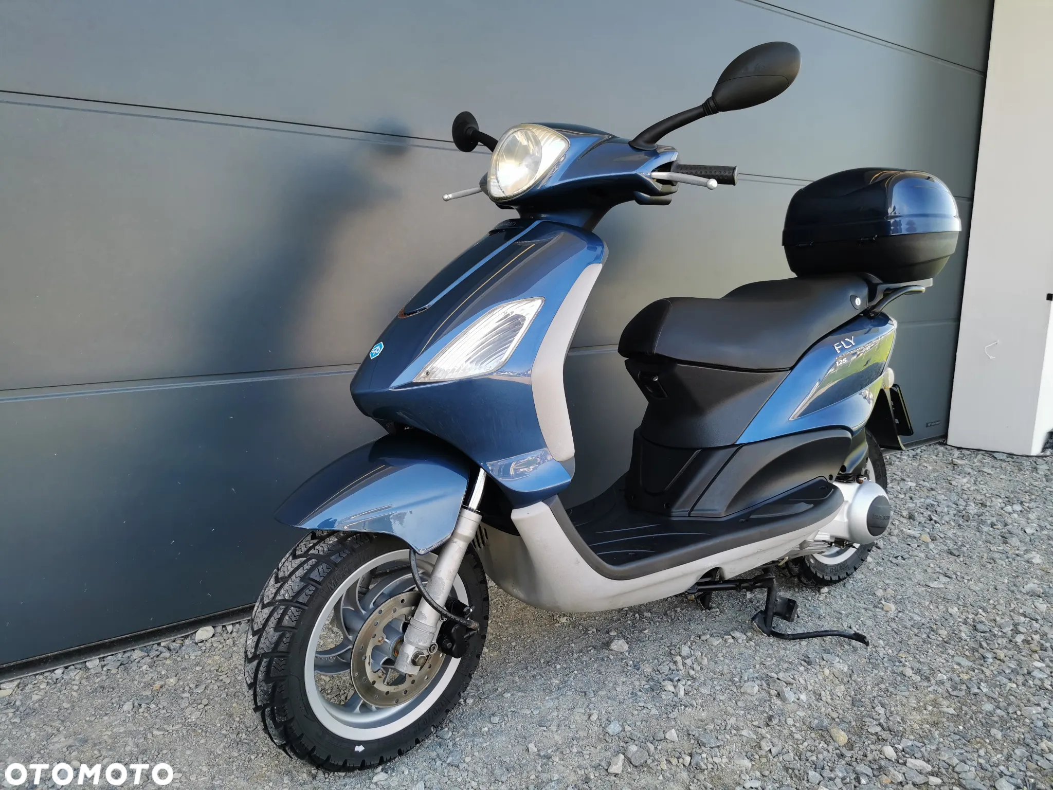 Piaggio FLY - 4