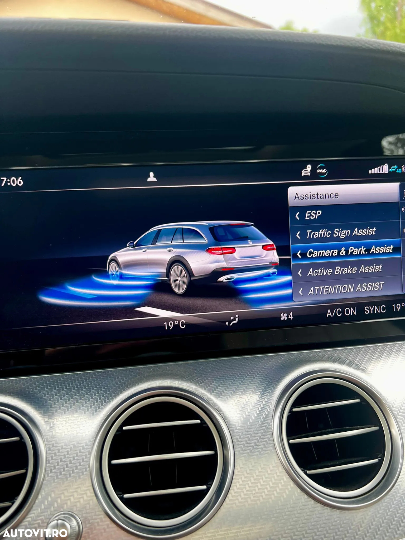 Mercedes-Benz E 220 d All-Terrain 4MATIC Aut. - 11