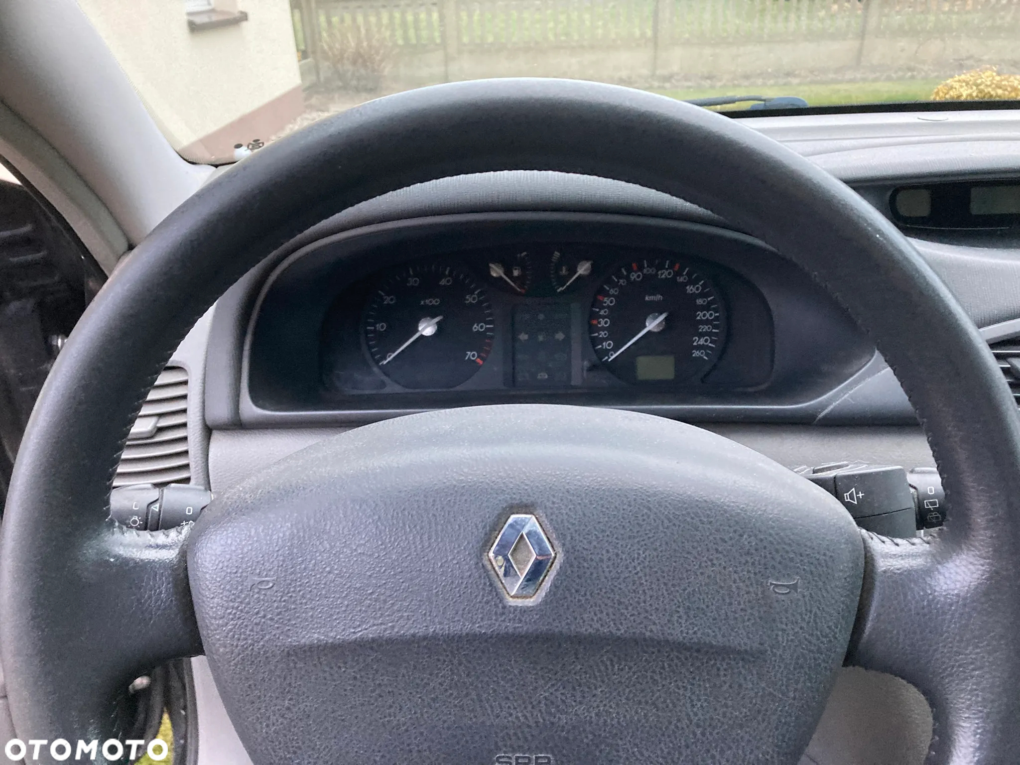 Renault Laguna Grandtour 1.6 Emotion - 9