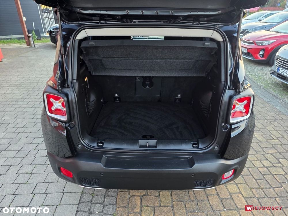 Jeep Renegade - 13
