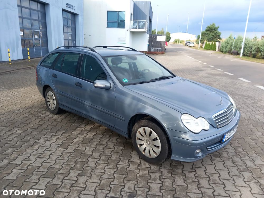 Mercedes-Benz Klasa C 180 Kompressor Automatik Classic Sport Edition - 8