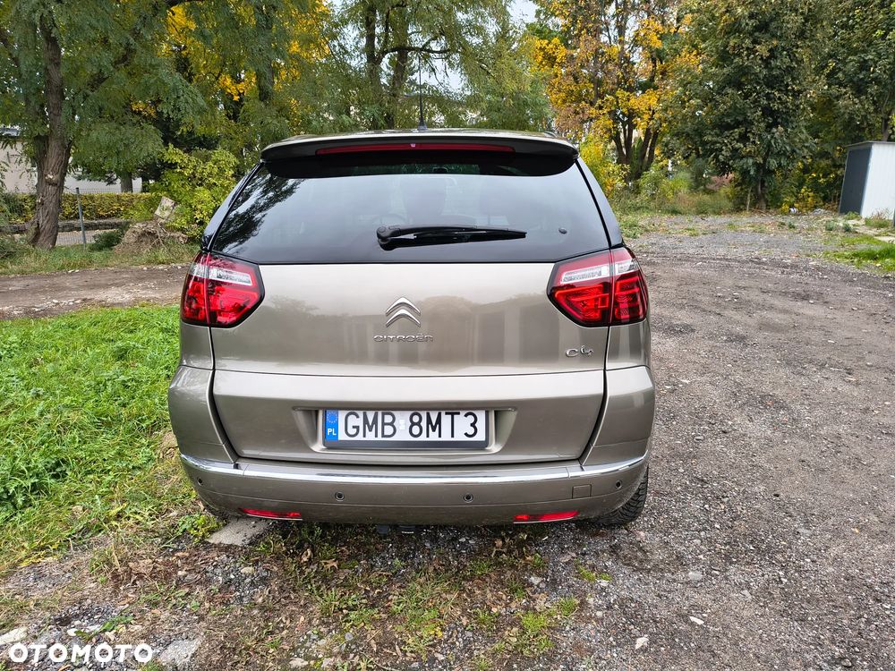 Citroën C4 Picasso 2.0 HDi FAP Exclusive - 4